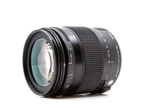 Sigma 18-200mm f/3.5-6.3 DC Macro OS HSM Contemporary - Nikon Fit 