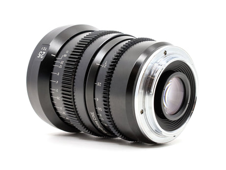 SLR Magic APO MicroPrime Cine 25mm T2.1 - Canon EF-fattning