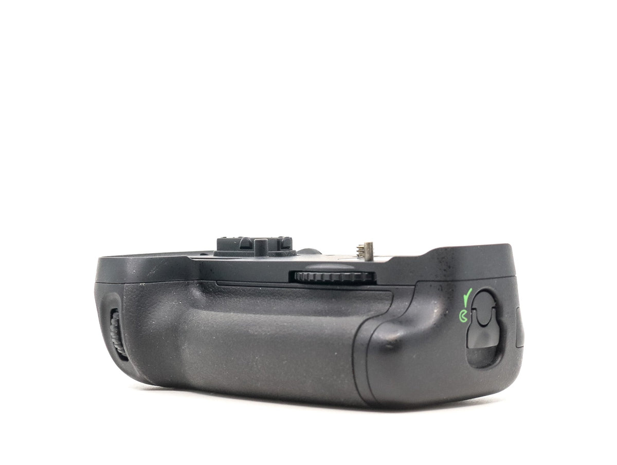 Nikon MB-D14 batterigrepp · imagen principal