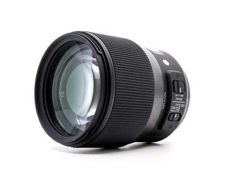Sigma 135mm f/1.8 DG HSM ART - Nikon Fattning