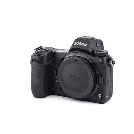 Nikon Z7 - Digital spegellös kamera