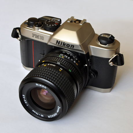 Nikon FM10 + Zoom-Nikkor 35-70mm f3.5-4.8 - SLR 35mm filmkamera