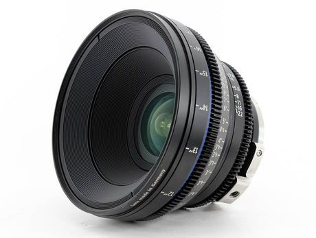 ZEISS CP.2 18mm T3.6 - Canon EF-fattning