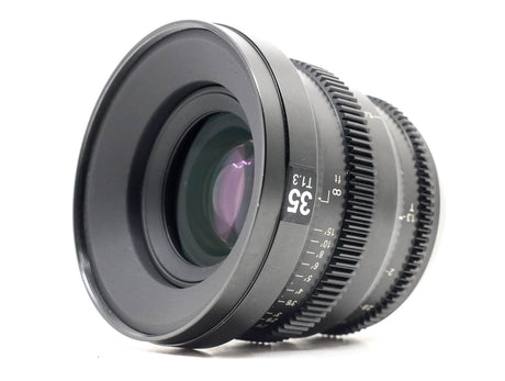 SLR Magic 35mm T1.3 MicroPrime Cine - Fujifilm X-fattning