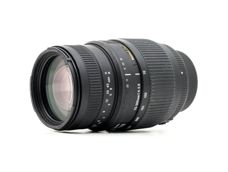 Sigma 70-300mm f/4-5.6 DG Macro - Nikon Fattning
