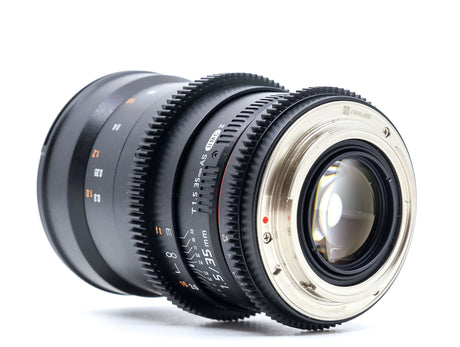 Samyang 35mm T1.5 AS UMC II - Canon EF-fattning