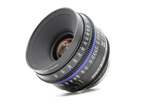ZEISS CP.3 35mm T2.1 - Canon EF-fattning
