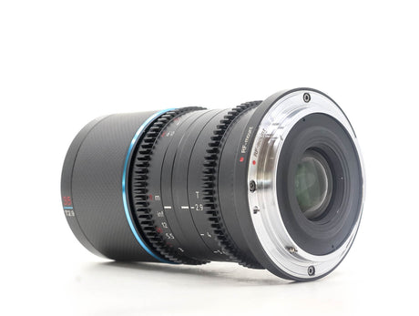 Sirui Saturn 35mm T2.9 1.6x Anamorphic [Neutral Flare] - Canon RF-fattning