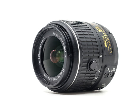 Nikon AF-S DX Nikkor 18-55mm f/3.5-5.6G VR II 