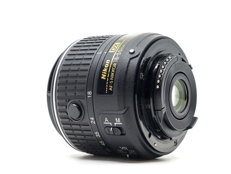 Nikon AF-S DX Nikkor 18-55mm f/3.5-5.6G VR II 