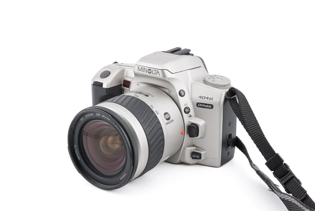 Minolta Dynax 404si + 28-80mm f3.5-5.6 AF Zoom de segunda mano en Camera Market