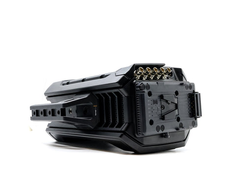 Blackmagic Design URSA 4K V2 - Canon EF-fattning
