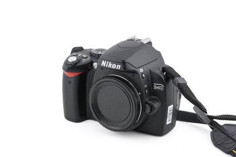 Nikon D40 (Body) - Refurbished Digital SLR Camera (Body) 