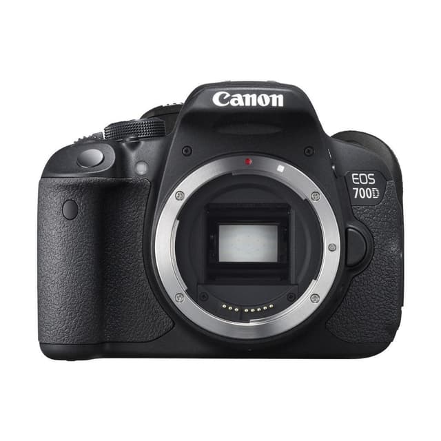 EOS 700D SLR - Black + Canon Canon EF-S 18-135mm f/3.5-5.6 IS STM f/3.5-5.6 de segunda mano en Camera Market
