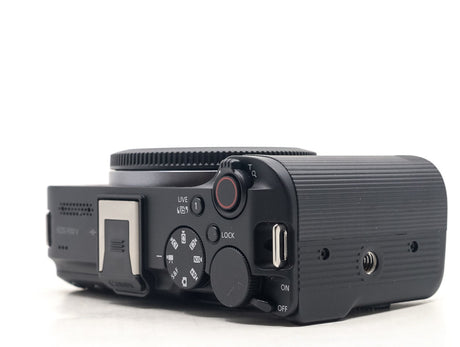 Canon EOS R50 V