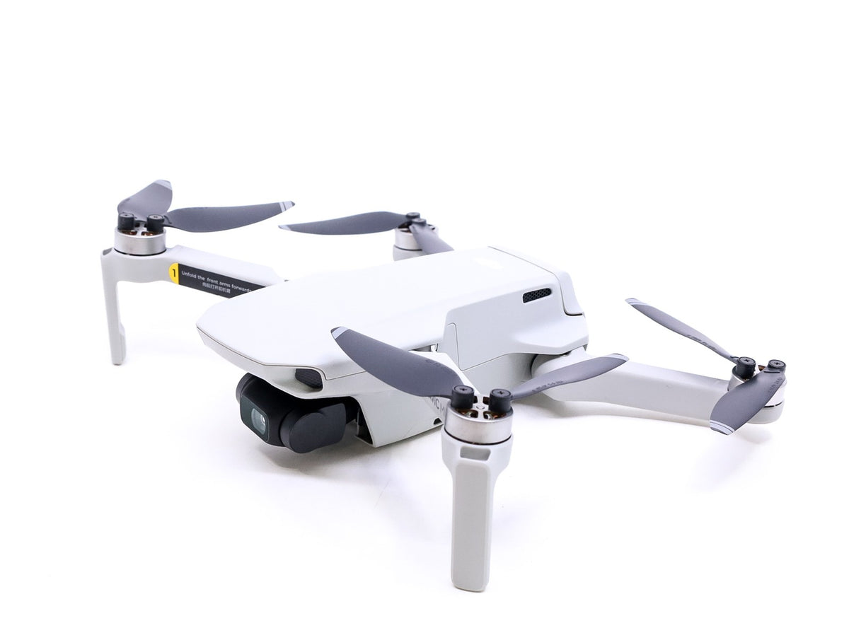 DJI Mavic Mini Fly More Combo med Mavic Mini-kontroll · imagen principal