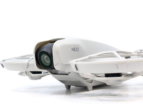 DJI Neo Motion Fly More Combo