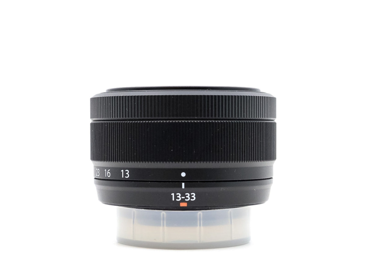 Fujifilm XC 13-33mm f/3.5-6.3 OIS · imagen principal