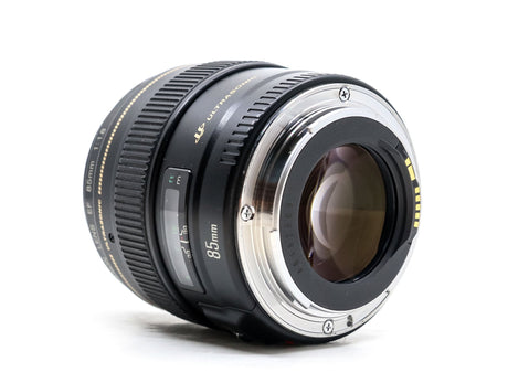 Canon EF 85mm f/1.8 USM 