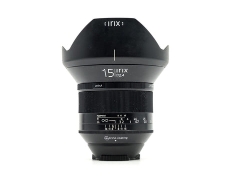 Irix Blackstone 15mm f/2.4 - Pentax-fattning