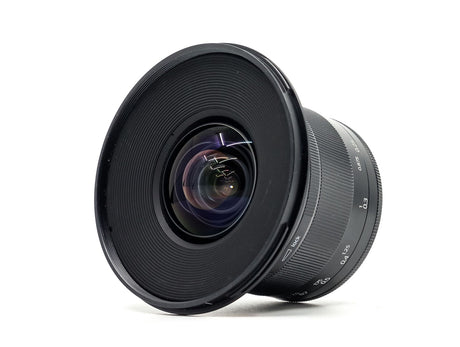 Irix Blackstone 15mm f/2.4 - Pentax-fattning