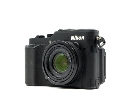Nikon Coolpix P7800
