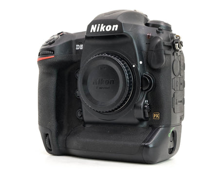 Nikon D5 (Dubbla CF)