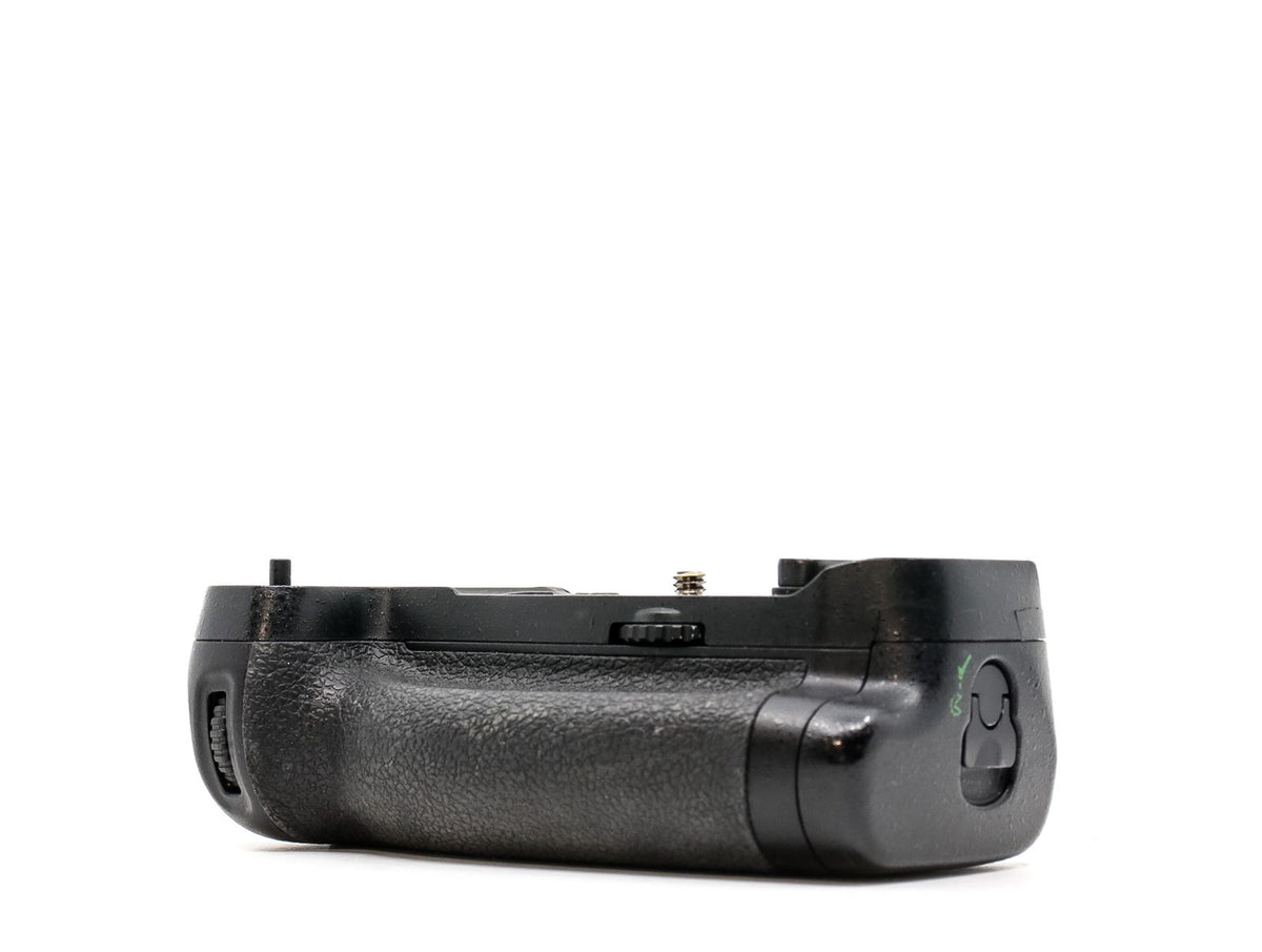 Nikon MB-D17 Batterigrepp · imagen principal