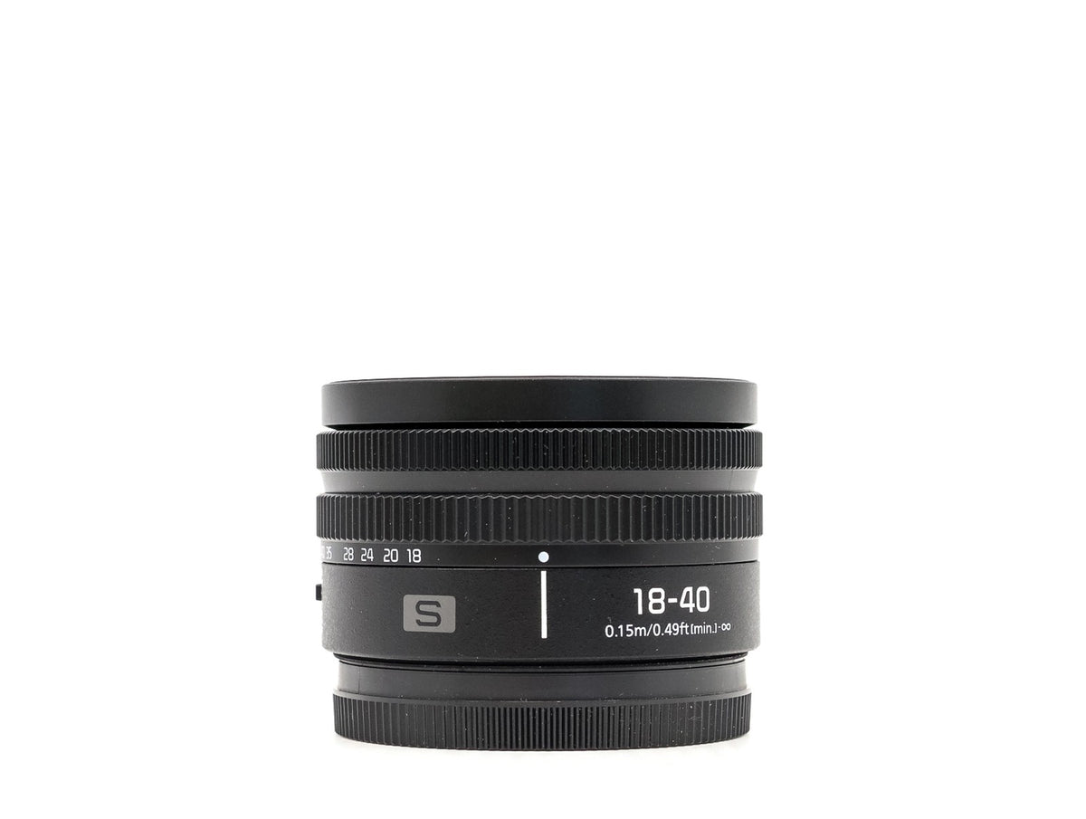 Panasonic Lumix S 18-40mm f/4,5-6,3 · imagen principal