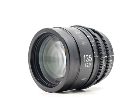 Sigma 135mm T2 FF High Speed – Canon EF-fattning