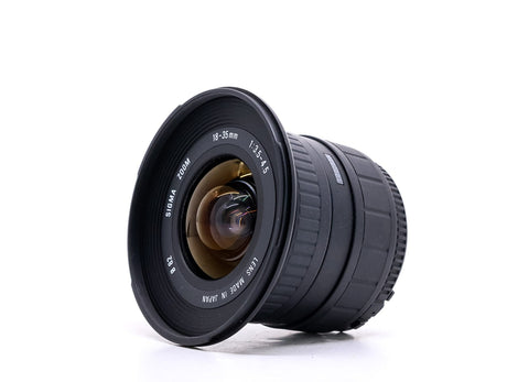 Sigma 18-35mm f/3.5-4.5 Aspherical - Nikon-fattning
