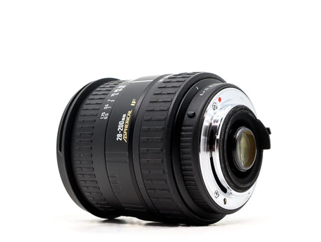Sigma 28-200mm f/3.5-5.6 Aspherical IF Macro - Sigma SA-fattning