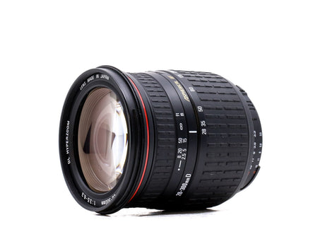 Sigma 28-300mm f/3.5-6.3 DL Aspherical IF - Nikon Fattning