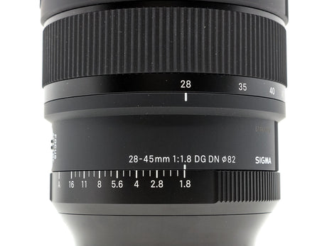 Sigma 28-45mm f/1.8 DG DN Art - Sony FE-fattning