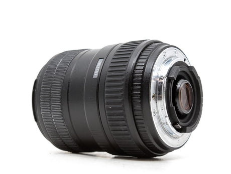 Sigma 55-200mm f/4-5.6 DC - Nikon-fattning