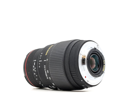 Sigma 70-300mm F/4-5.6 Macro - Sigma SA-fattning
