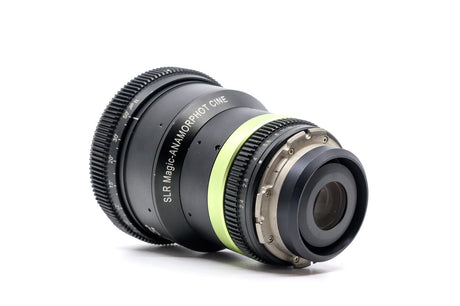 SLR Magic 35mm T2.4 Anamorphot Cine - PL-fattning
