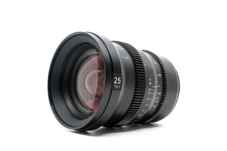 SLR Magic 25mm T2.1 APO MicroPrime Cine - Canon EF-fattning
