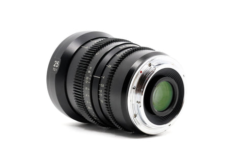 SLR Magic 25mm T2.1 APO MicroPrime Cine - Canon EF-fattning