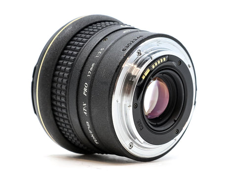 Tokina AF 17mm f/3.5 AT-X - Canon EF-fattning