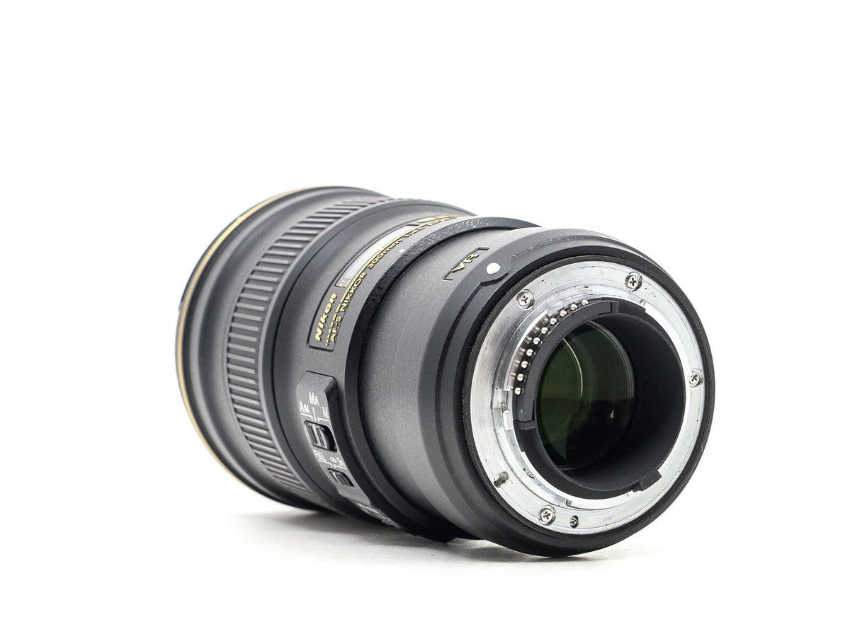 Nikon AF-S Nikkor 300mm f/4E PF ED VR · imagen principal