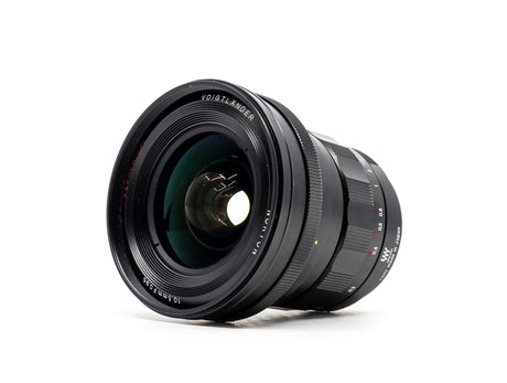 Voigtlander Nokton 10,5 mm f/0,95 – Micro Four Thirds-fattning