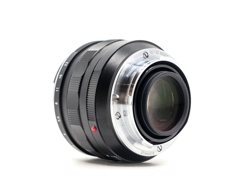 Voigtlander Nokton 40mm f/1.2 VM - Leica M-fattning