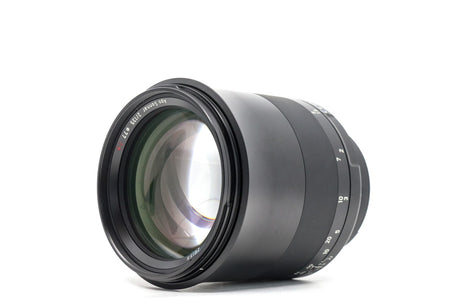 ZEISS Milvus 135mm f/2 ZF.2 - Nikon-fattning
