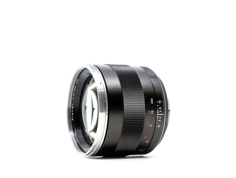 ZEISS Planar 85mm f/1.4 ZE - Canon EF-fattning