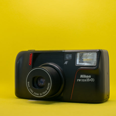 Nikon TW Zoom 35-70 - 35 mm filmkamera