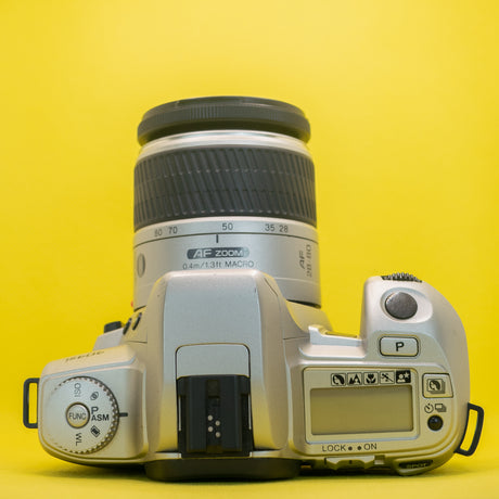 Minolta Dynax 404si - Premium SLR 35mm Filmkamera