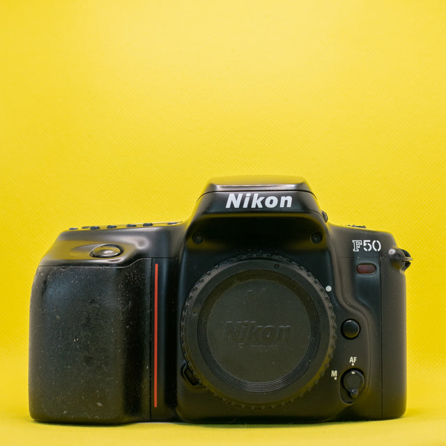 Nikon F50 (Cuerpo) - Cámara Analógica Reflex de 35mm (SLR) de segunda mano en Camera Market