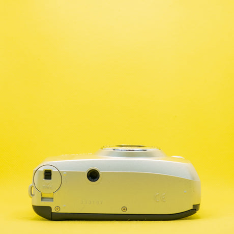 Yashica Zoomate 140 (Kyocera Premium Version) – 35 mm filmkamera kompakt