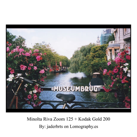 Minolta Riva Zoom 125 – 35 mm filmkamera